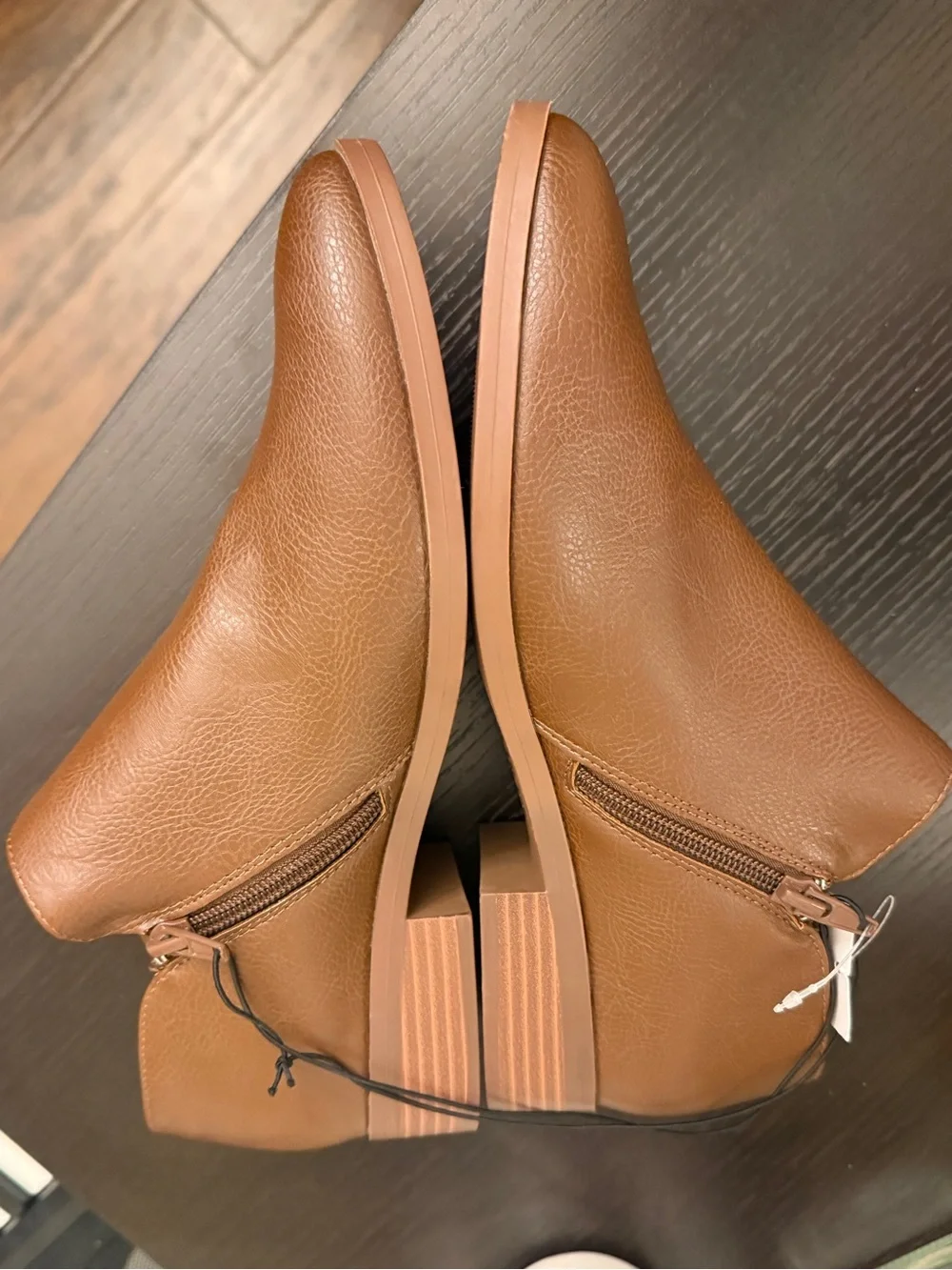 Kensie Sammy Tan Brown Low Heel Ankle Booties Womens 8.5 NWT